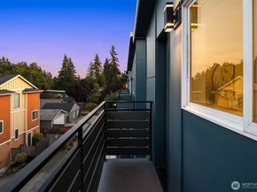 12038 33rd Avenue NE, Seattle WA 98125