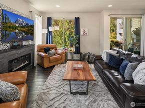 9714 11th Avenue SW, Seattle WA 98106