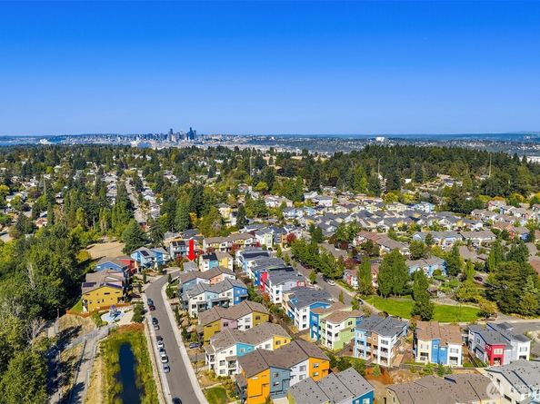9714 11th Avenue SW, Seattle WA 98106