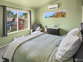 9714 11th Avenue SW, Seattle WA 98106