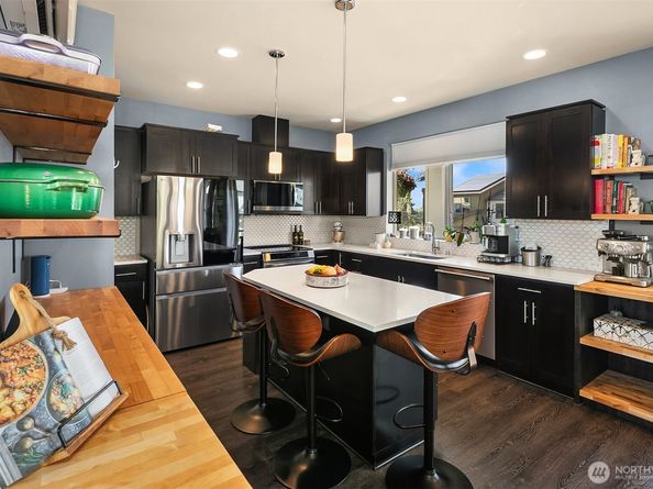 9714 11th Avenue SW, Seattle WA 98106