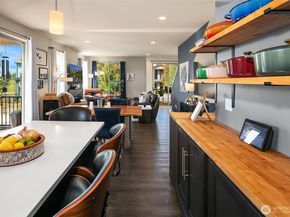 9714 11th Avenue SW, Seattle WA 98106