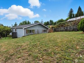 13633 42nd Avenue S, Tukwila WA 98168