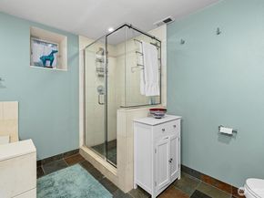 3309 W Thurman, Seattle WA 98199