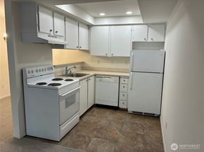 21301 52nd Avenue W B111, Mountlake Terrace WA 98043