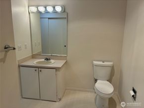 21301 52nd Avenue W B111, Mountlake Terrace WA 98043