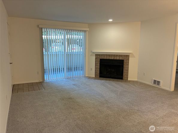 21301 52nd Avenue W B111, Mountlake Terrace WA 98043