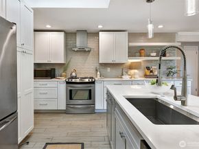 10442 NE 142nd Street, Kirkland WA 98034