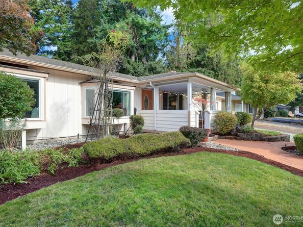 10442 NE 142nd Street, Kirkland WA 98034