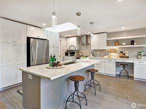 10442 NE 142nd Street, Kirkland WA 98034