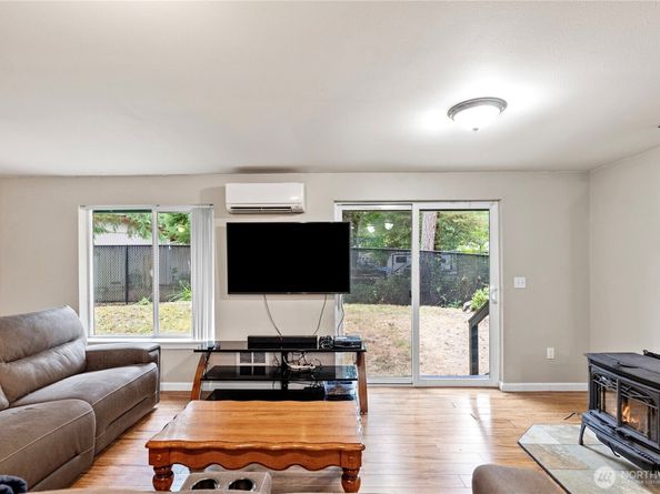 13512 NW Coho Run, Bremerton WA 98312