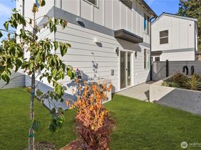 818 B S Sullivan Street, Seattle WA 98108