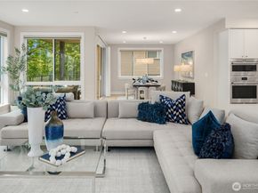 317 5th Avenue 103, Kirkland WA 98033