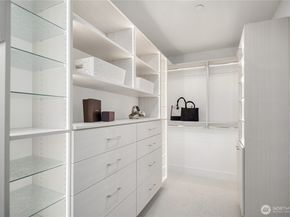 317 5th Avenue 103, Kirkland WA 98033