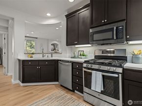 1416 Huckleberry Circle, Issaquah WA 98029