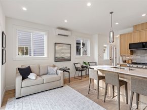 8005 25th Avenue NW, Seattle WA 98117