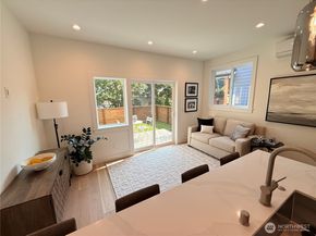 8005 25th Avenue NW, Seattle WA 98117