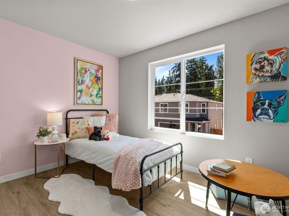 122 169th Place SW A, Bothell WA 98012