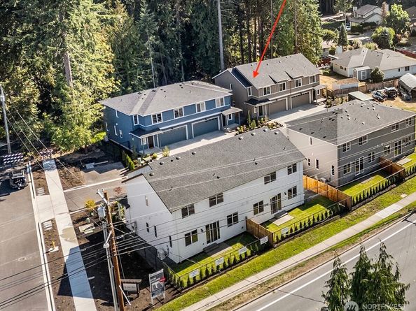 122 169th Place SW A, Bothell WA 98012