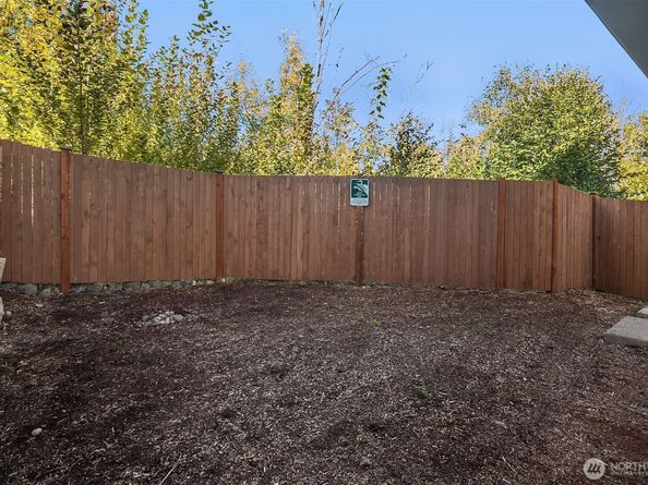 309 207th Place SE, Bothell WA 98012