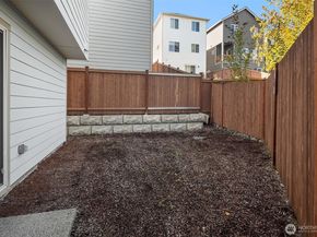 309 207th Place SE, Bothell WA 98012
