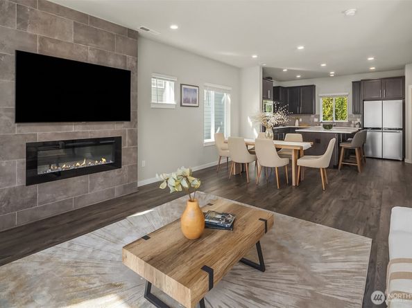 309 207th Place SE, Bothell WA 98012
