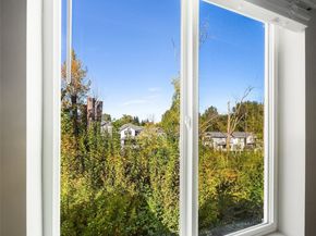 309 207th Place SE, Bothell WA 98012