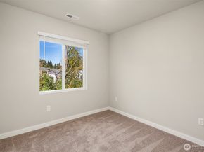 309 207th Place SE, Bothell WA 98012