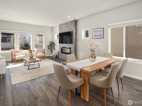 309 207th Place SE, Bothell WA 98012