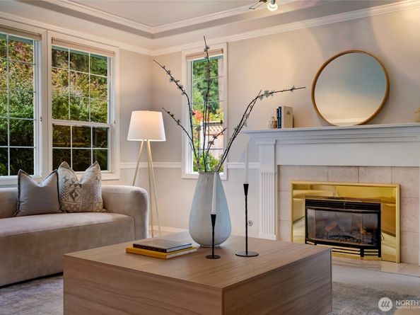 14227 192nd Avenue NE, Woodinville WA 98077