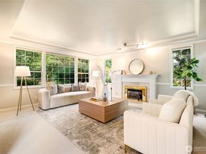 14227 192nd Avenue NE, Woodinville WA 98077