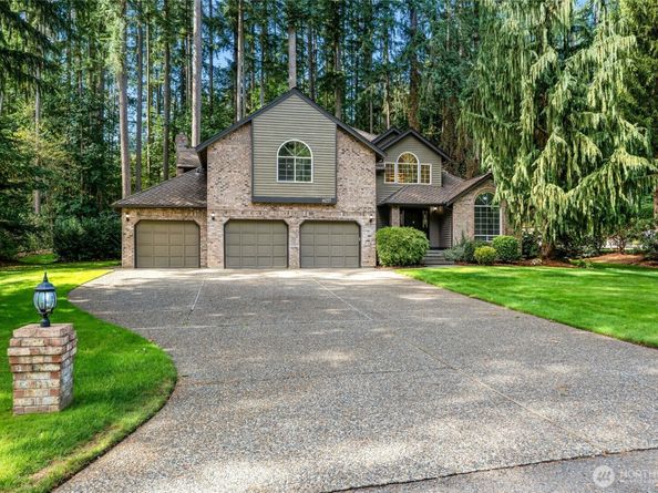 14227 192nd Avenue NE, Woodinville WA 98077