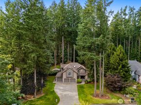 14227 192nd Avenue NE, Woodinville WA 98077