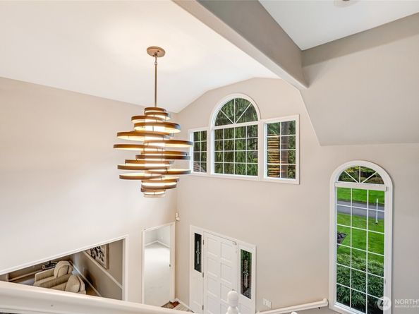 14227 192nd Avenue NE, Woodinville WA 98077