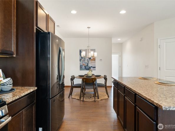 1008 Samara Street, Bremerton WA 98310