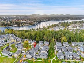 1008 Samara Street, Bremerton WA 98310