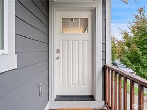 1008 Samara Street, Bremerton WA 98310