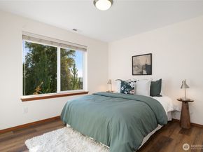 1008 Samara Street, Bremerton WA 98310