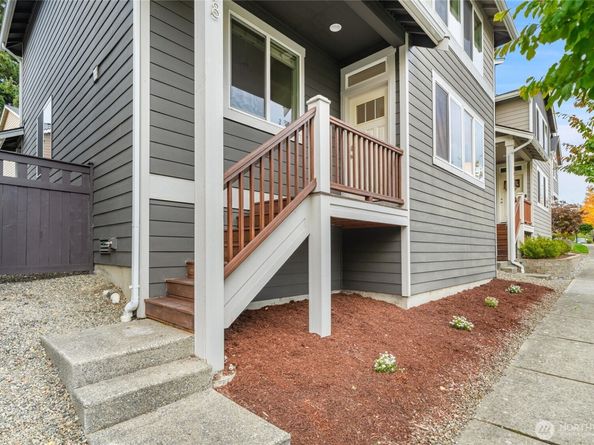 1008 Samara Street, Bremerton WA 98310