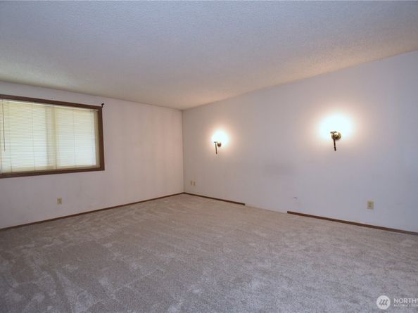 2200 Alki Avenue SW 103, Seattle WA 98116