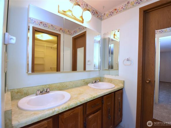 2200 Alki Avenue SW 103, Seattle WA 98116