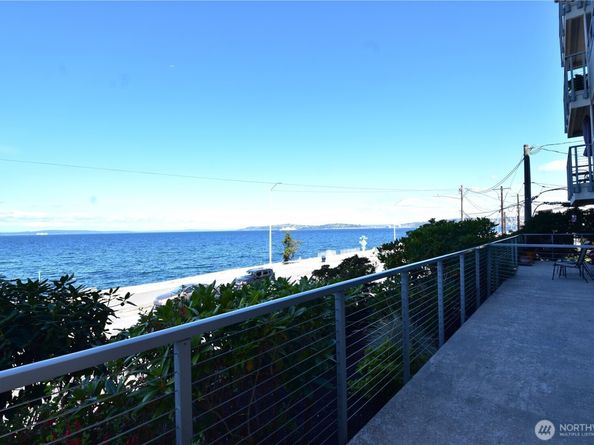 2200 Alki Avenue SW 103, Seattle WA 98116