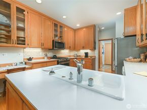 1712 144th Place SE, Mill Creek WA 98012