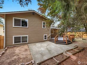 17610 161st. Avenue SE, Renton WA 98058