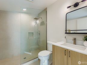 5715 35th Avenue NE, Seattle WA 98105
