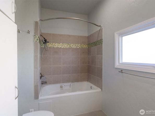 1812 22nd Street, Everett WA 98201