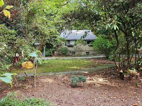 9380 Ferncliff Avenue NE, Bainbridge Island WA 98110