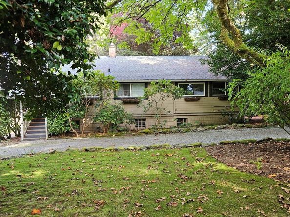 9380 Ferncliff Avenue NE, Bainbridge Island WA 98110