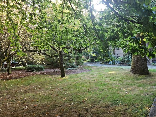 9380 Ferncliff Avenue NE, Bainbridge Island WA 98110