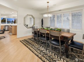 7 10th Avenue, Kirkland WA 98033